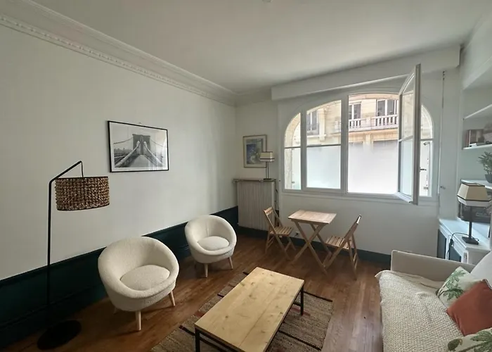 Beautiful Bright Studio - Close To The Seine